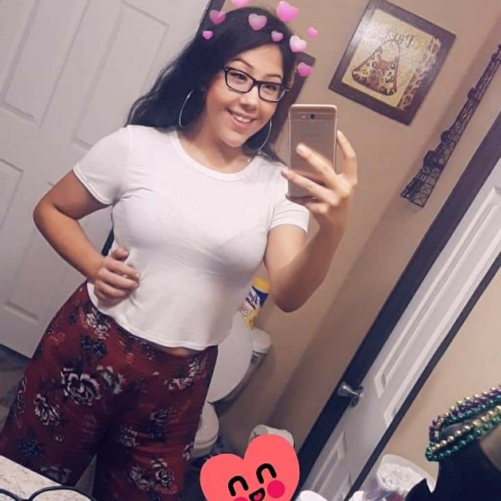 Meet your Posher, Breeana